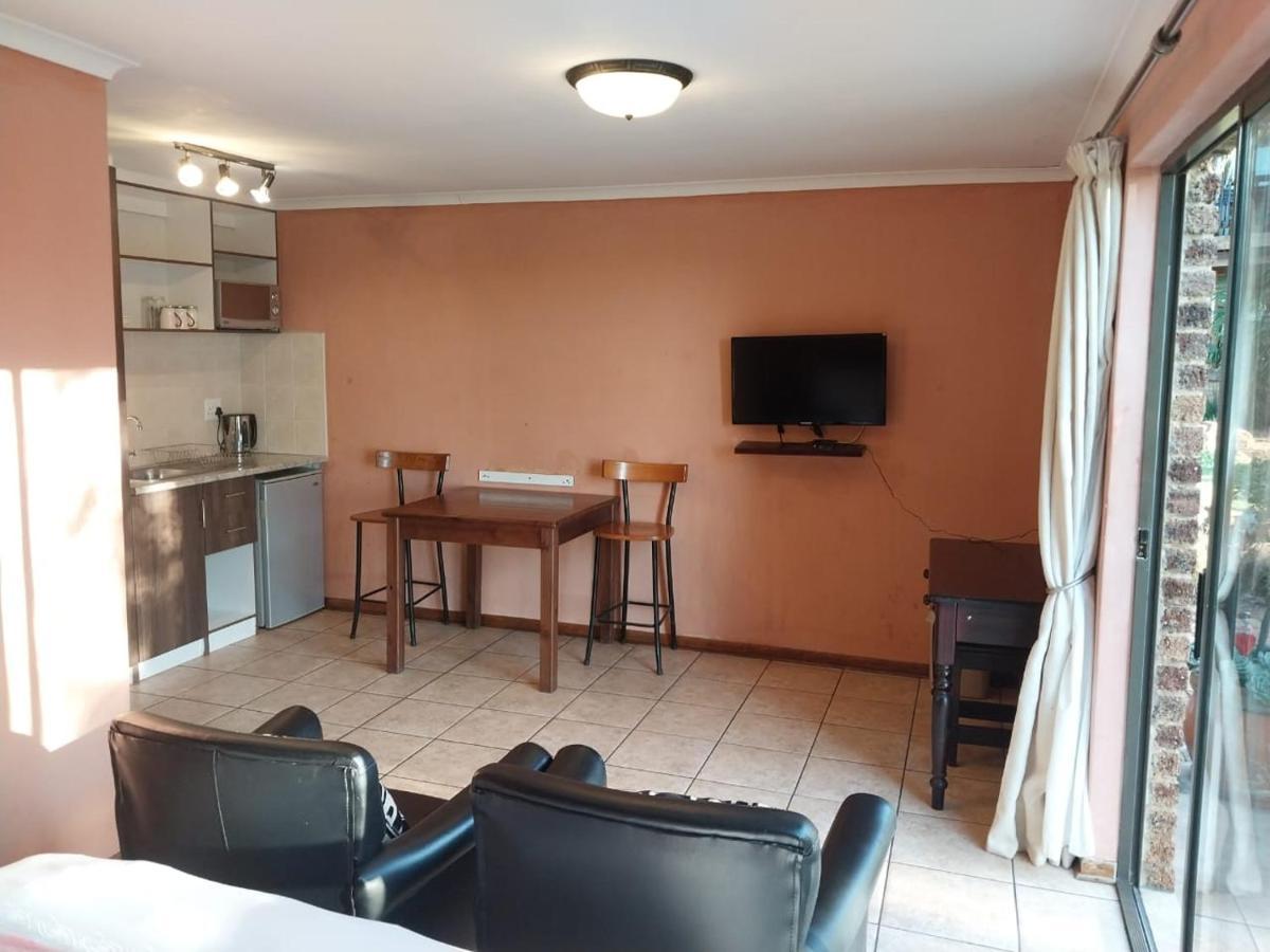 Kwena Maribane Lodge Bronkhorstspruit Kültér fotó