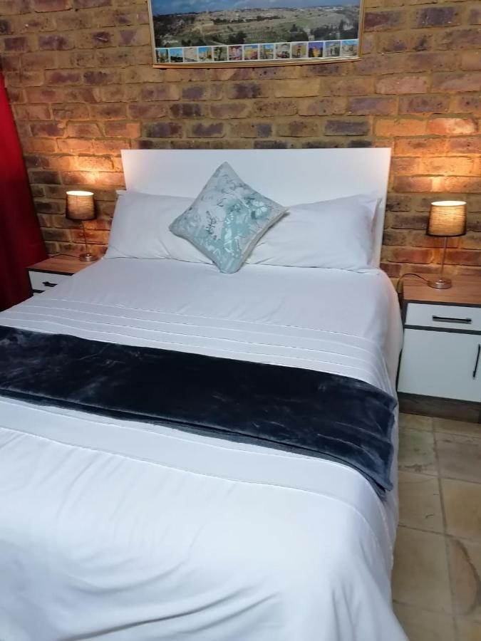 Kwena Maribane Lodge Bronkhorstspruit Kültér fotó