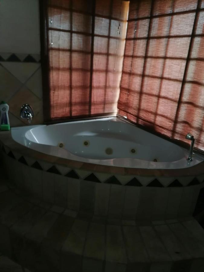 Kwena Maribane Lodge Bronkhorstspruit Kültér fotó